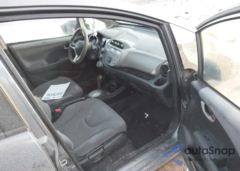 2013 Honda Fit из США, поврежденный, VIN JHMGE8H37DC054234